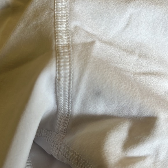 Lululemon shorts - Picture 3 of 4